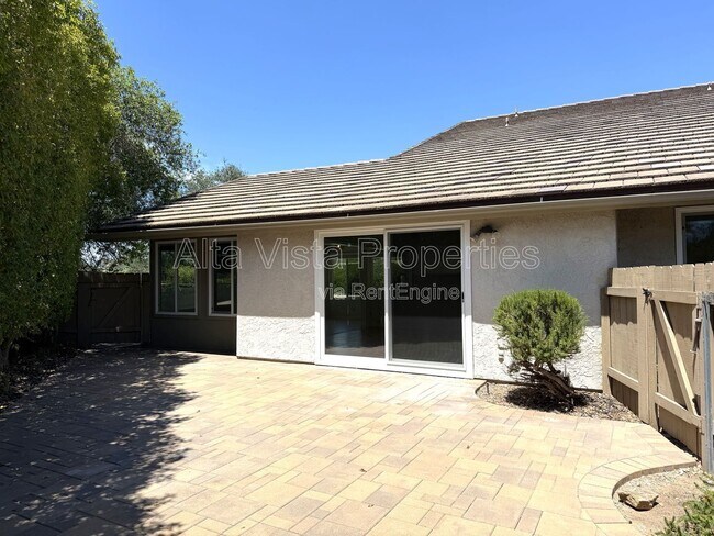 Building Photo - 12480 Escala Ln