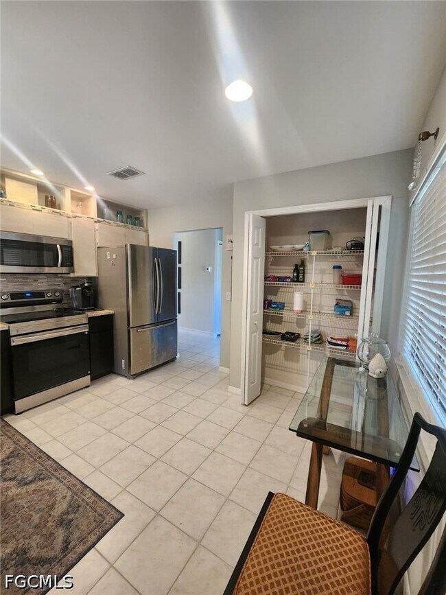 Building Photo - 5873 Wyldewood Lakes Ct