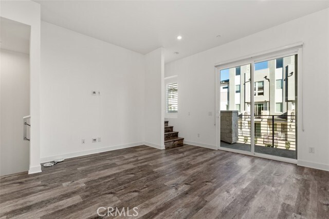 Building Photo - 1415 W Cara Dr