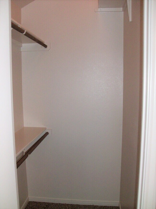 Building Photo - 3/2 Duplex off Bunny Trail Killeen - Text 201-231-7228 for more details