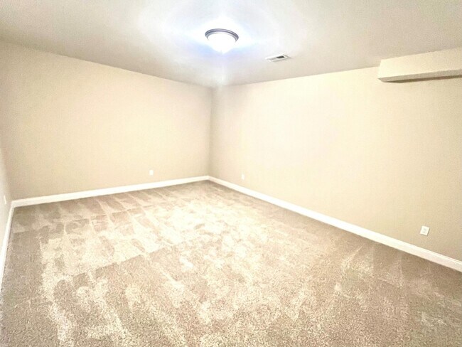 Building Photo - 8434 Concerto Ct