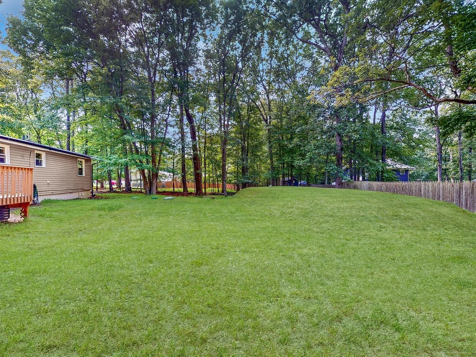 Building Photo - 107 Hickory Rd