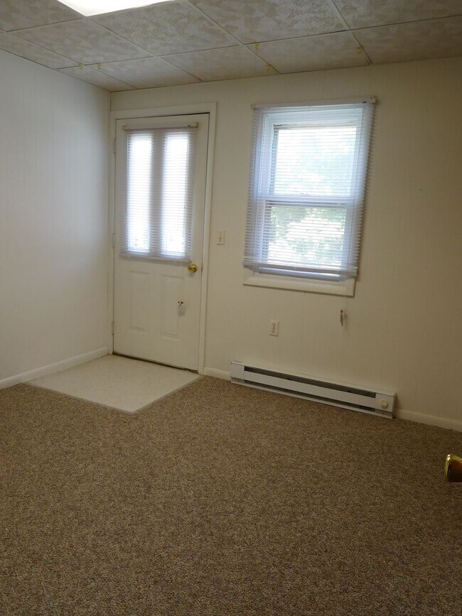 Building Photo - 15395-15419 Church Street