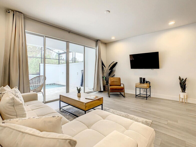 Building Photo - 17204 Blessing Dr