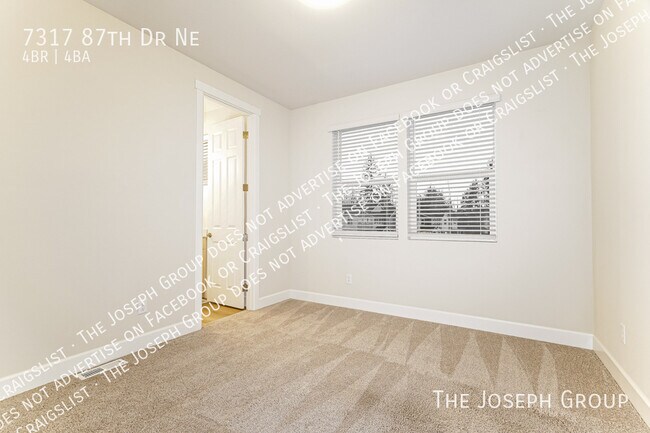 Building Photo - 7317 87th Dr NE