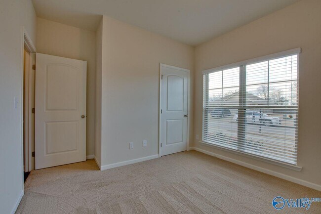 Building Photo - 846 River Landing Blvd SW