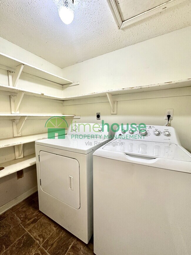 Building Photo - 1316 Wellfleet Ct