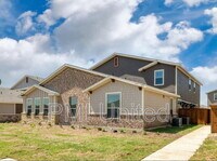 Building Photo - 649 Harvest Moon Dr