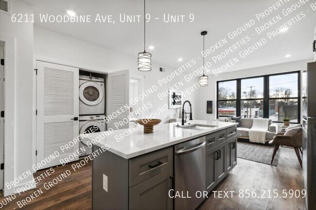 Building Photo - 6211 Woodbine Ave