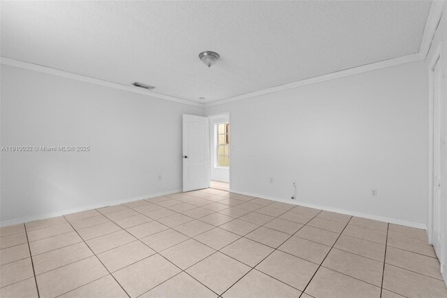 Building Photo - 15793 SW 43rd St