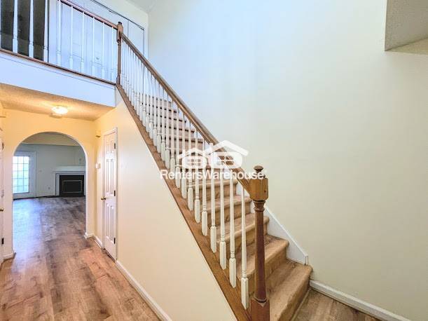 Building Photo - 6212 Heather Glen Dr