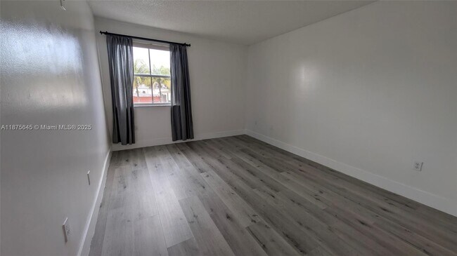 Building Photo - 6292 NW 186th St