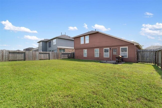 Building Photo - 2910 High Garden Ln