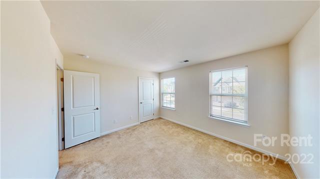 Building Photo - 1757 Evergreen Dr