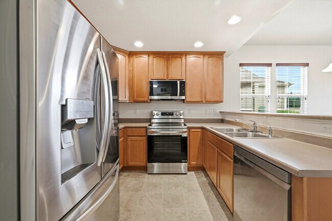 Building Photo - $2,195.95- 3 Bed, 2.5 Bath Home in Co. Springs with Central AC and 2 Car Garage!