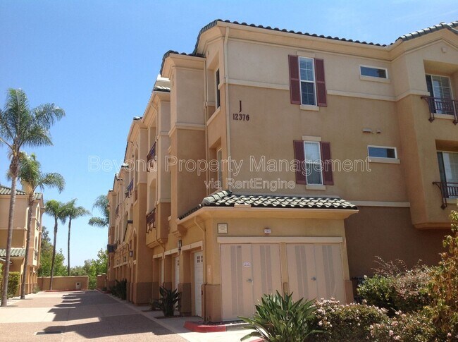 Building Photo - 12376 Carmel Country Rd