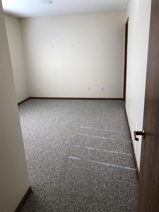 Building Photo - 1925 Pulpit Rock Ln