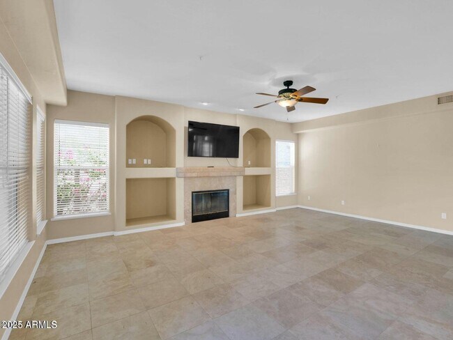 Building Photo - 11239 E Oberlin Way