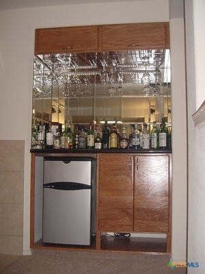 Building Photo - 206 Calixto Ct