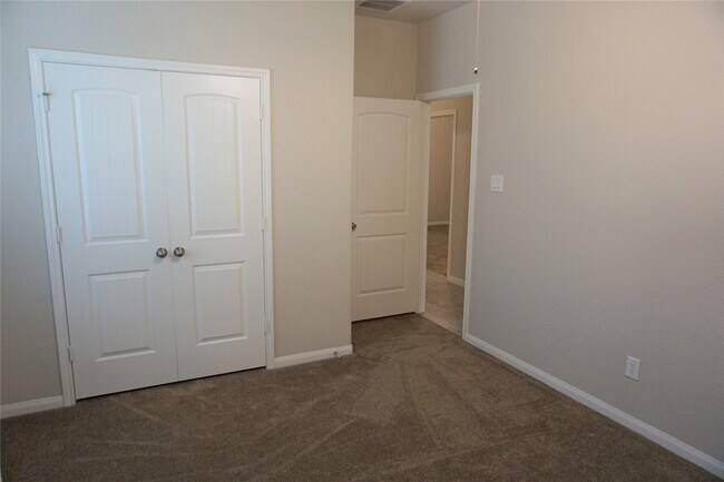 Building Photo - 12950 Shady Grove Ln