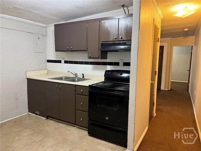 Building Photo - 317 Strickland St