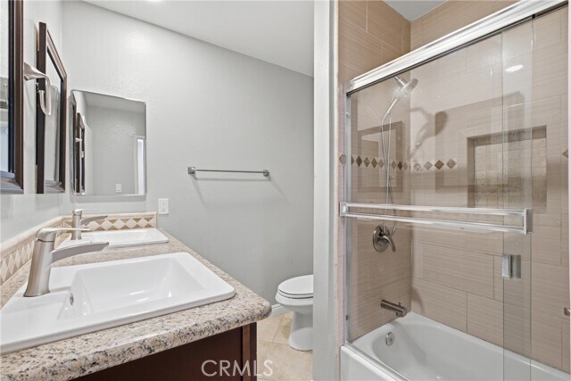 Building Photo - 8541 Emerson Cir
