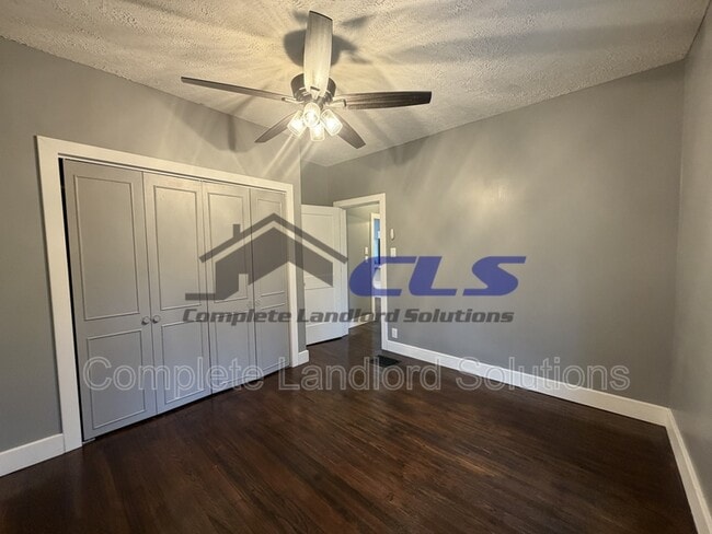 Building Photo - 10 N 37th St