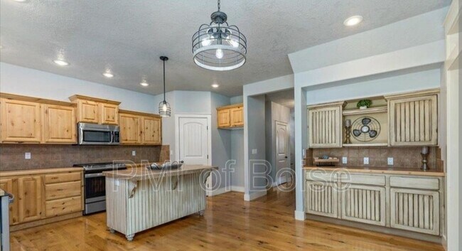 Building Photo - 12714 W Baldcypress Dr