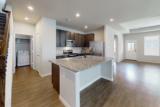 Building Photo - 3 bedroom, 2.5 bath with Study or 4th Bedroom and Game Room extras include Gym, Storage Racks in ...