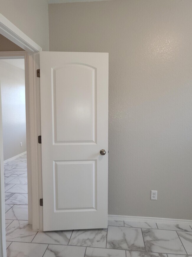 Building Photo - 15137 Ambition Ave