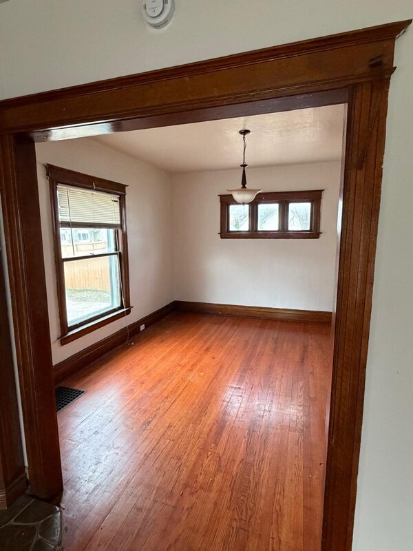 Building Photo - 36 Ferrin Pl