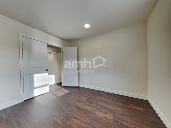 Building Photo - 7923 Verona Loop