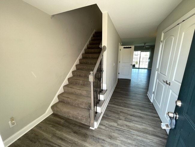 Building Photo - Perfect Condo Home For Lease