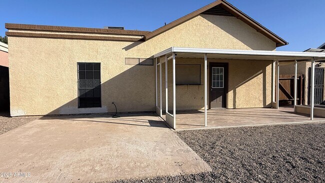 Building Photo - 4148 W Villa Maria Dr