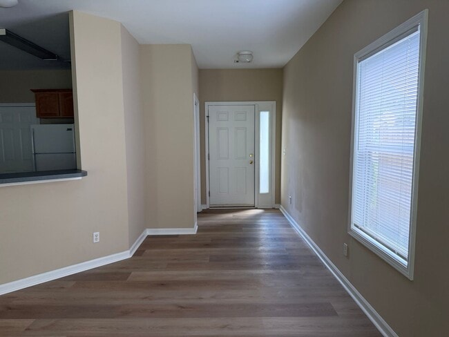 Building Photo - Fully Renovated 2 Bedroom/ 2 Bathroom Home with Garage-Village at Old Towne