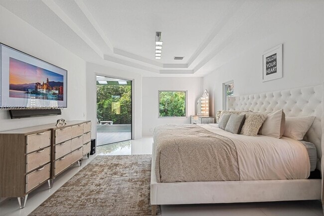 Building Photo - 14019 N Miller Dr