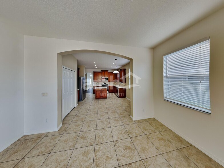 Building Photo - 513 Spring Leap Cir