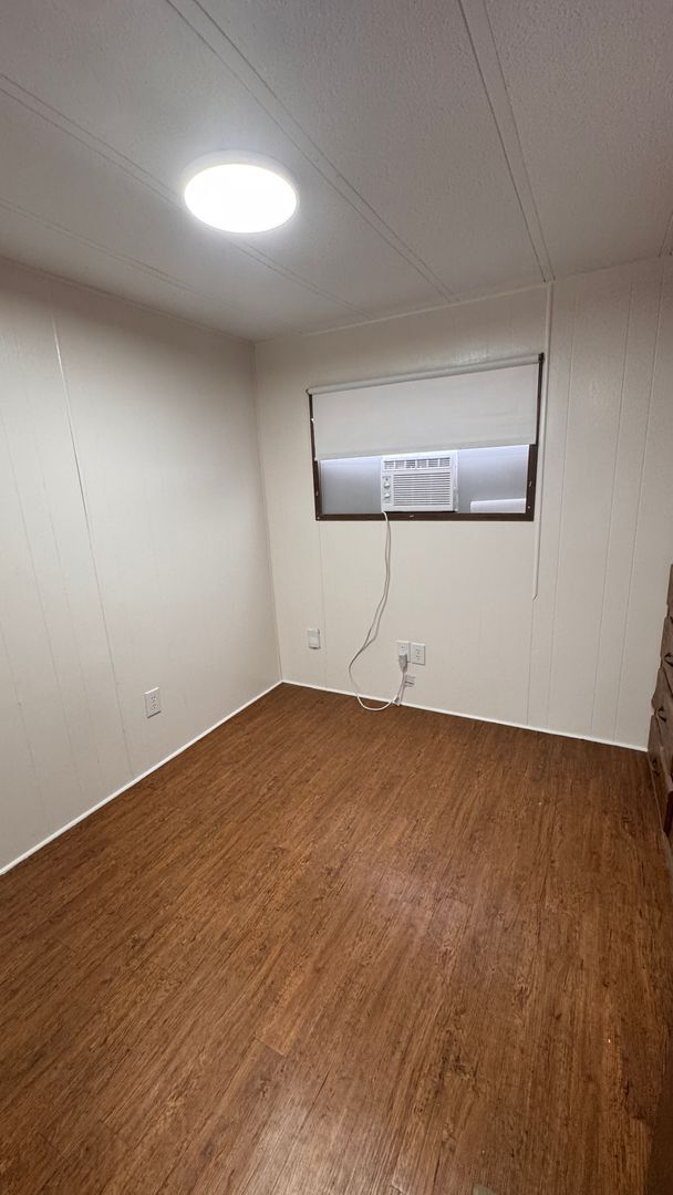 Building Photo - The Shire Mobile Home NE Palm Bay FOR RENT!