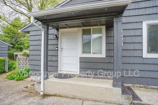 Building Photo - 1206 Grand Blvd