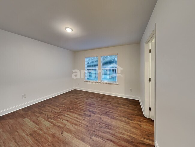 Building Photo - 4846 Pebble Bridge Wy