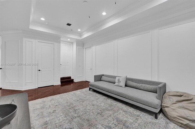 Building Photo - 17529 Middlebrook Way