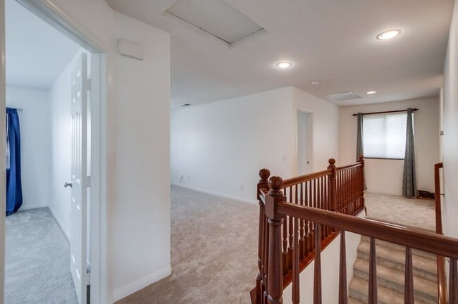 Building Photo - Upgraded Executive Home in Rancho Santalina