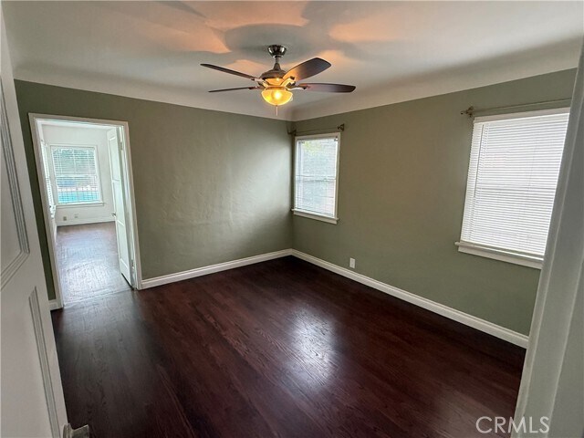 Building Photo - 527 S Orchard Dr