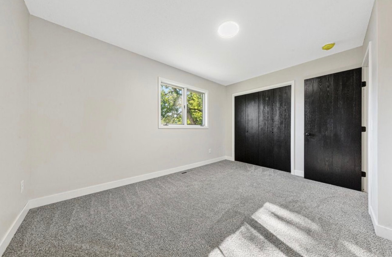 Building Photo - 1639 Pleasant View Dr