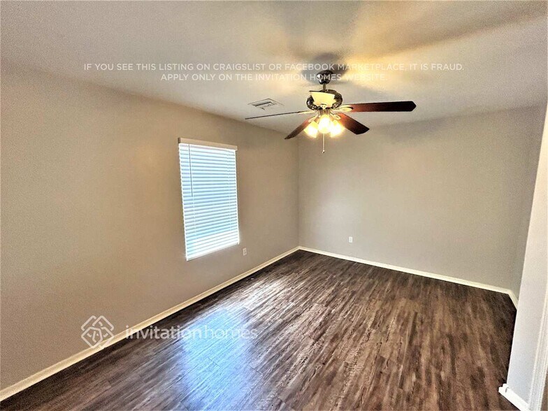 Building Photo - 4034 W Carter Rd