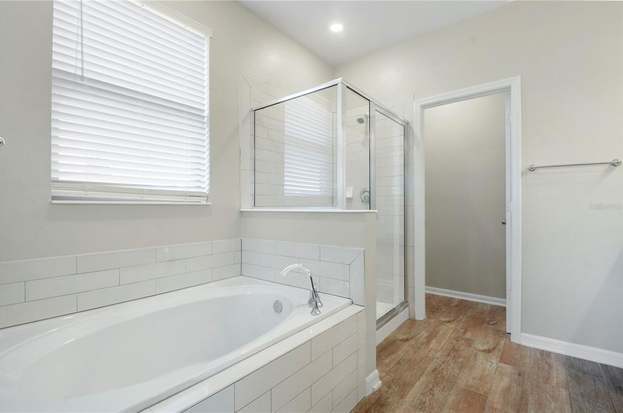 Building Photo - 1118 Water Iris Wy