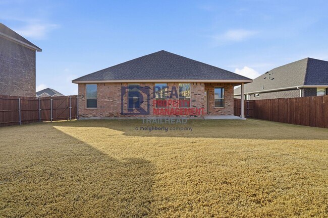 Building Photo - Functional Open-Concept Home in a Convenient Location