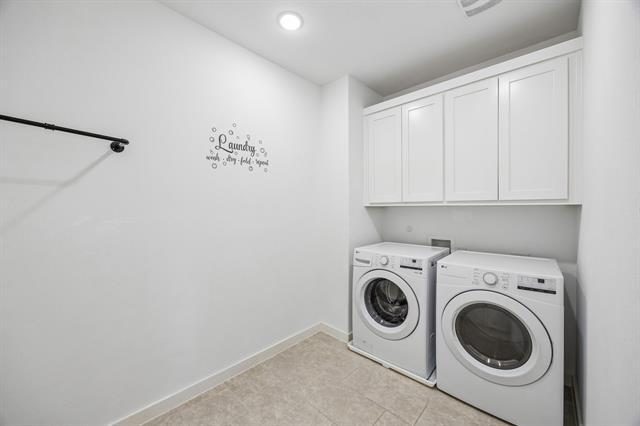 Building Photo - 1425 Alberti Ave
