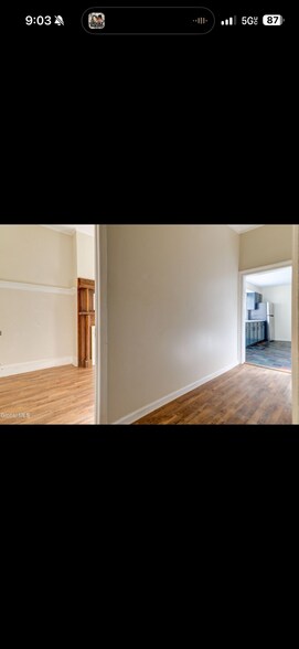 Building Photo - 452 Hudson Ave