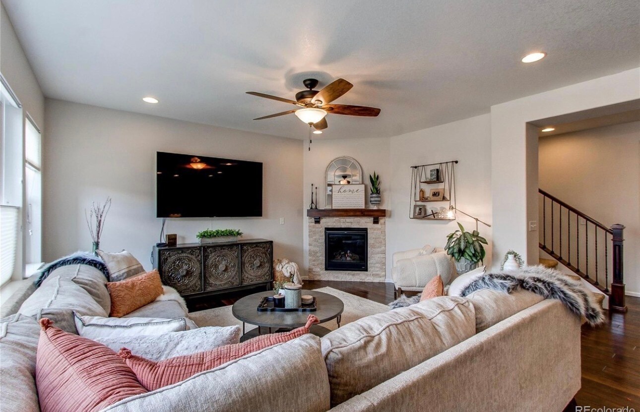 Building Photo - 14969 Melco Ave